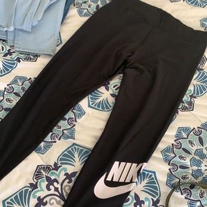 Nike leggings